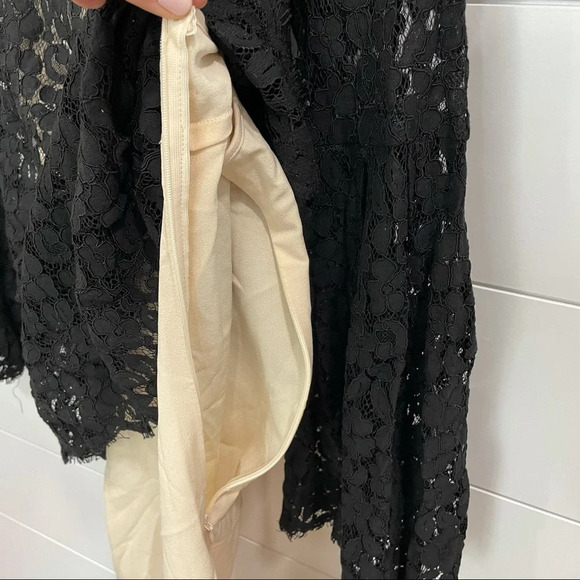 Endless Rose Bell Sleeve Lace Dress - Picture 7 of 13